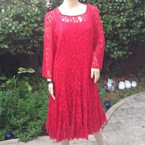 NWOT STUNNING RED LACE DRESS W/SLIP